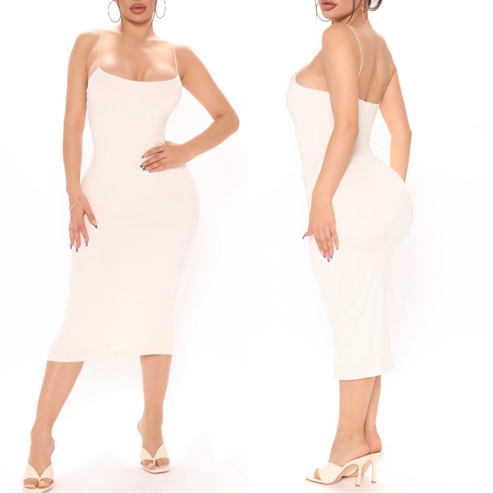 Fashion Nova Double Lined Midi Dress - Small 🤍